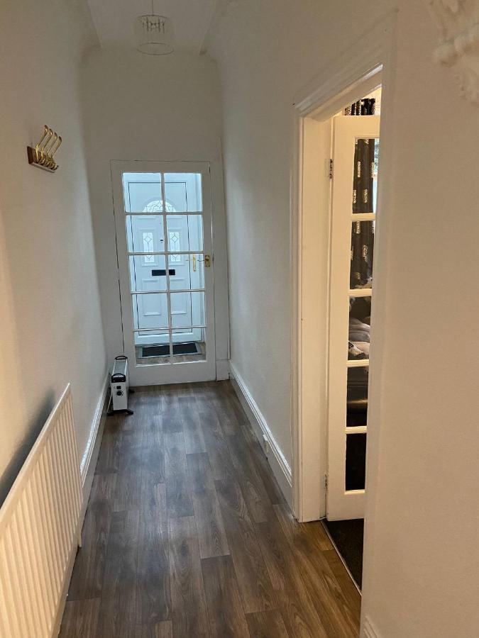 St Pauls Rd - Townhouse Accommodation ブラッドフォード エクステリア 写真